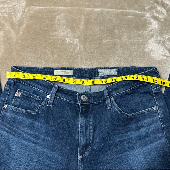 AG Contour 360 The Prima Mid Rise Cigarette Jeans, size 31R - Picture 9 of 10